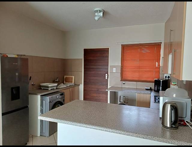 2 BEDROOM APARTMENT FOR SALE IN MONAVONI